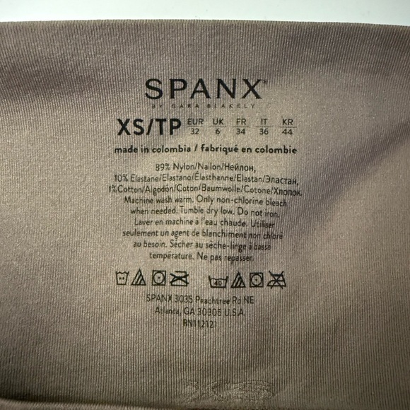Spanx shapewear thong XS NWT - Picture 3 of 5